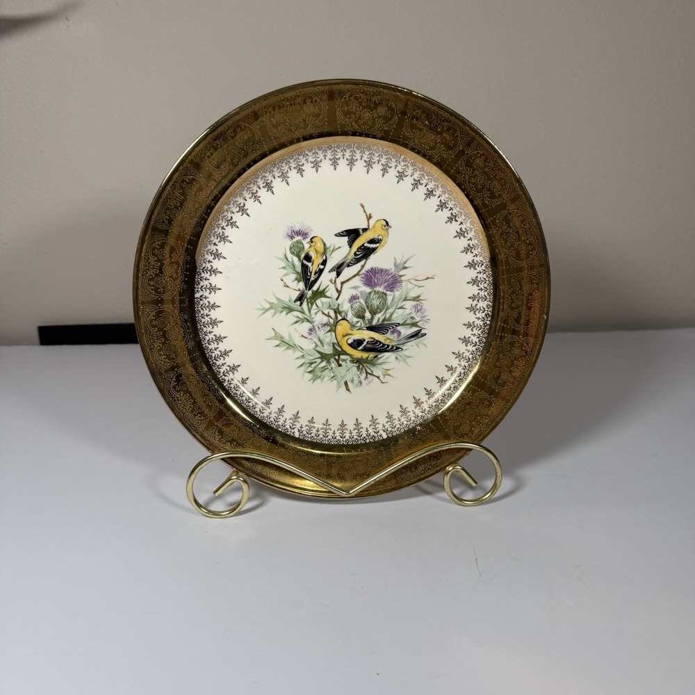 Royal China Canada Goldfinch & Thistle‎ 22KT Gold Collector Plate 1950s